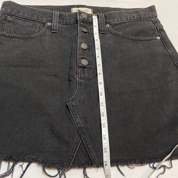 MADEWELL Rigid Denim Jean A Line Mini Skirt Black Size 30 Button Fly Raw Hem - Picture 5 of 8